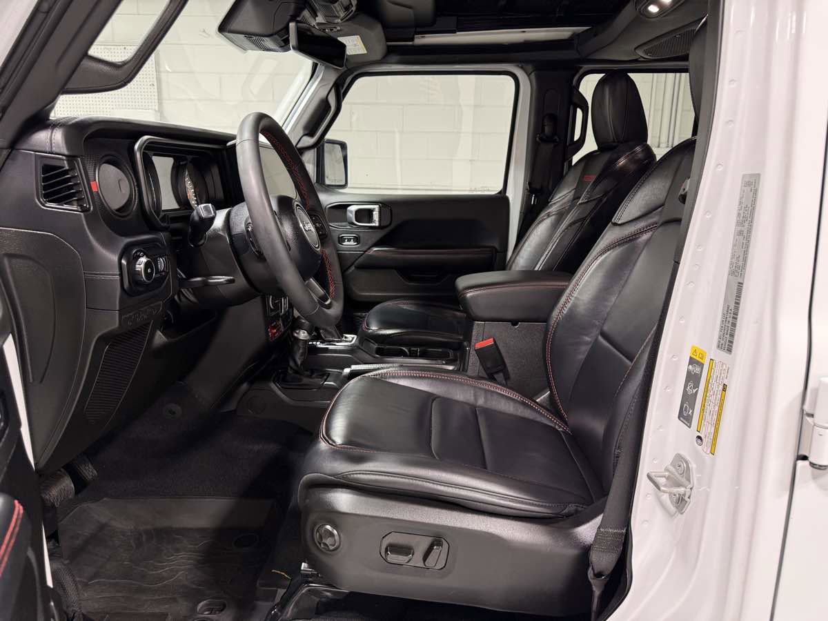 Used 2024 Jeep Wrangler Unlimited Rubicon image 9