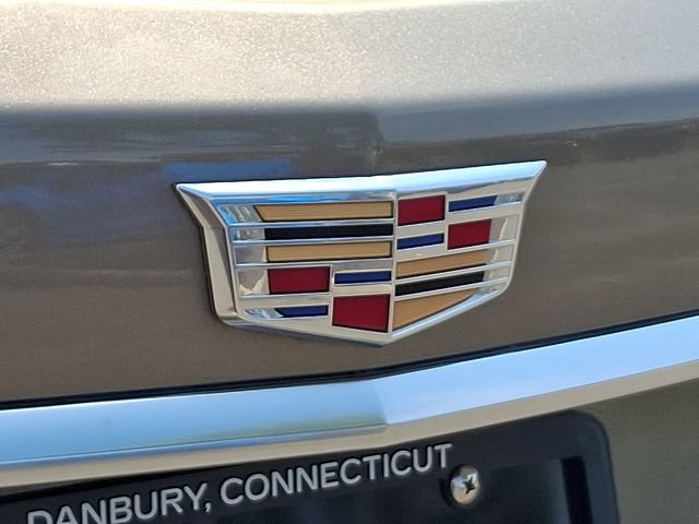Used 2017 Cadillac XT5 Premium Luxury w/ Driver Assist Package FWD image 29