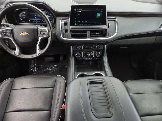 Used 2023 Chevrolet Suburban Premier image 8