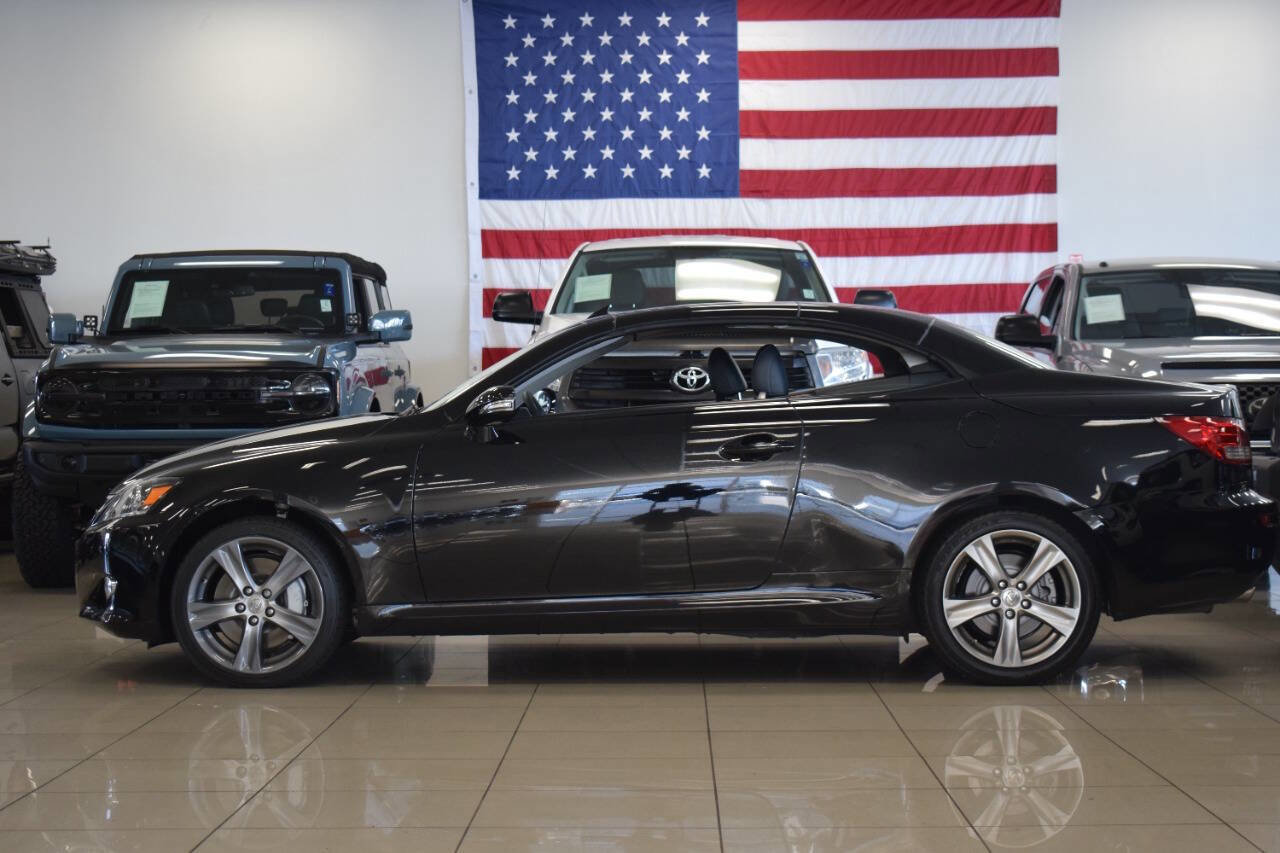 Used 2013 Lexus IS 350C Base 2dr Convertible w/ Luxury Pkg image 17