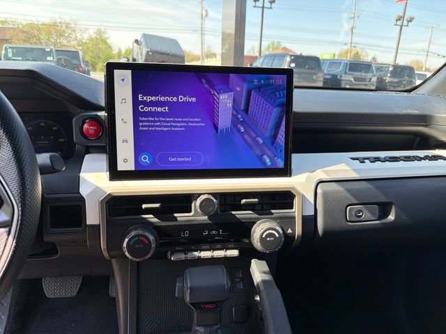 Used 2024 Toyota Tacoma TRD Off-Road image 35