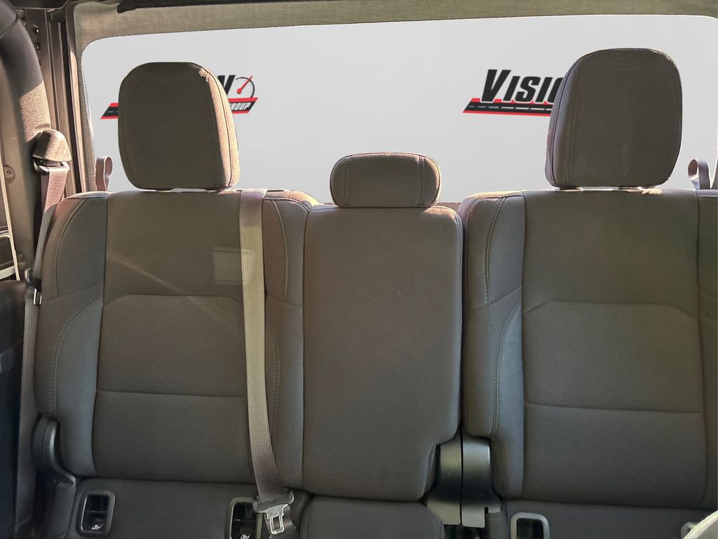 Certified 2021 Jeep Gladiator Willys image 19