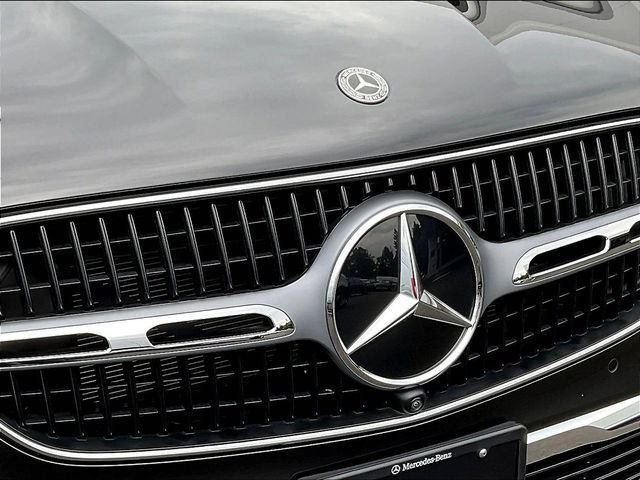 Used 2026 Mercedes-Benz GLC 300 4MATIC image 35