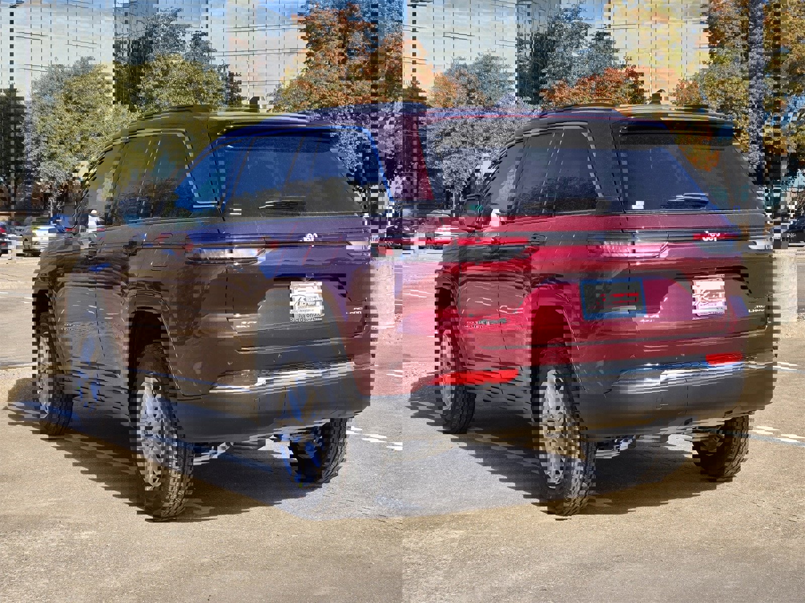 New 2025 Jeep Grand Cherokee Laredo X w/ Luxury Tech Group I image 6