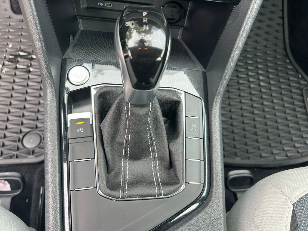 Certified 2025 Volkswagen Taos S image 35