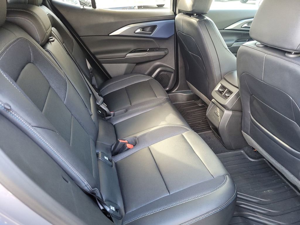 New 2026 Chevrolet Equinox EV LT image 26