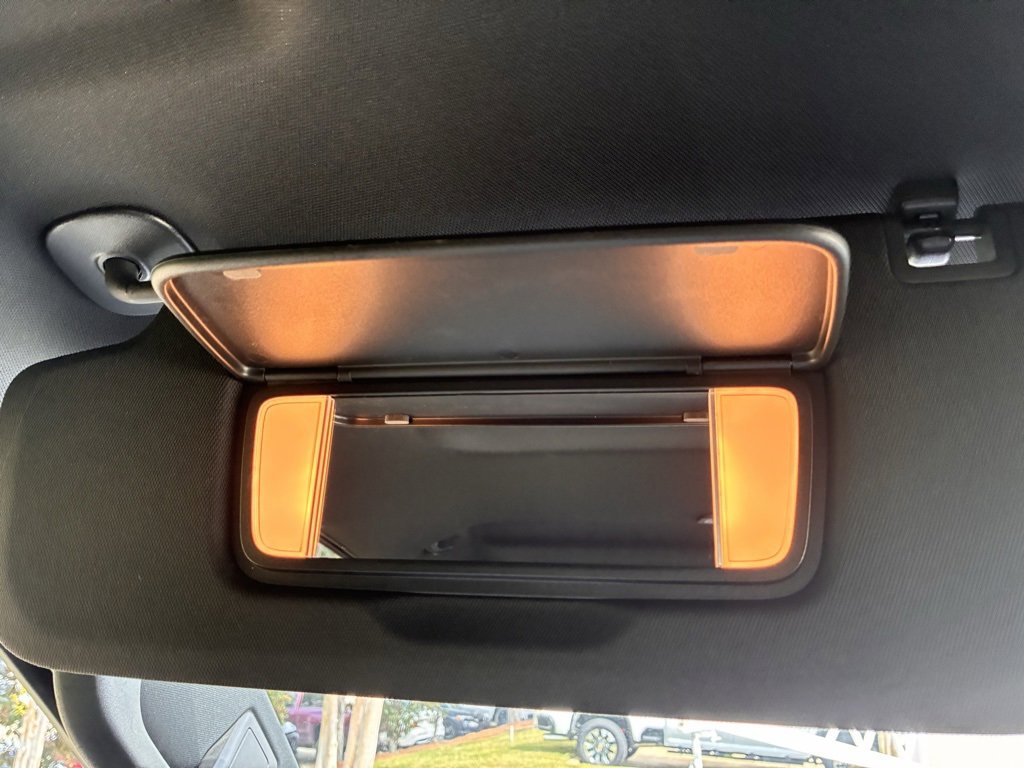 Used 2023 Chevrolet Silverado 1500 High Country w/ Technology Package image 35