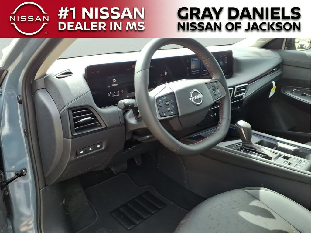 New 2026 Nissan Sentra SR w/ SR Premium Package FWD image 9