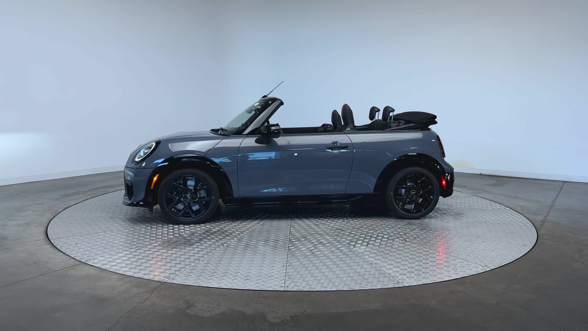 New 2026 MINI Cooper S FWD image 5