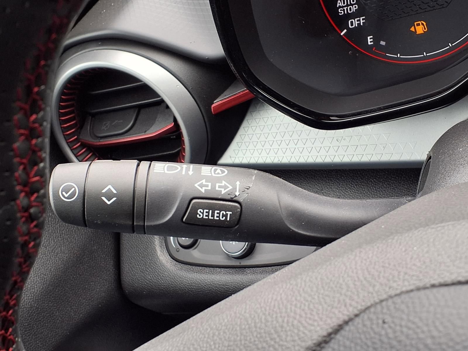 New 2026 Chevrolet Trax RS w/ Driver Confidence Package FWD image 16