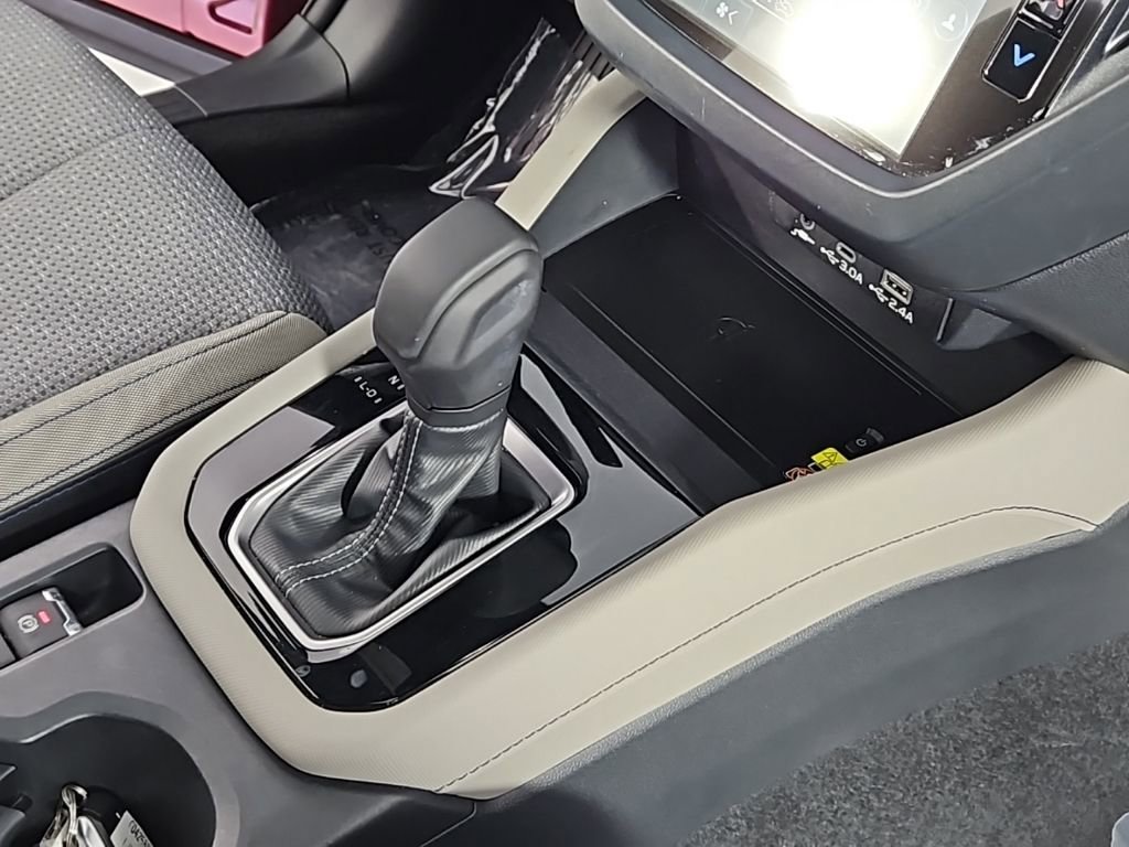 Used 2025 Subaru Forester Premium AWD/4WD image 15