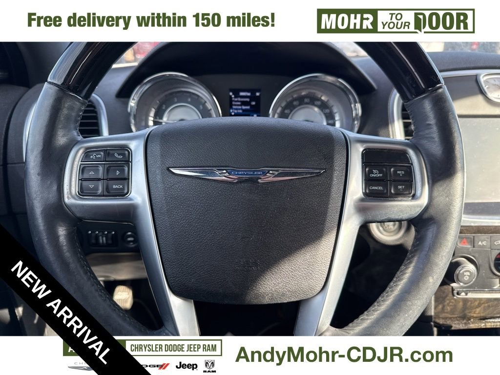 Used 2013 Chrysler 300 C image 6