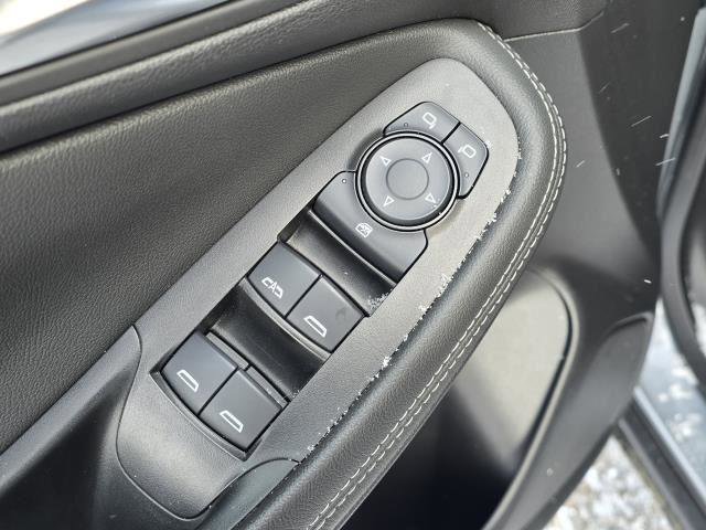 Used 2023 Buick Encore GX Preferred w/ Cold Weather Comfort Package AWD/4WD image 7