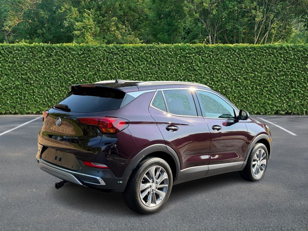 Used 2020 Buick Encore GX Essence w/ Experience Buick Package AWD/4WD image 3