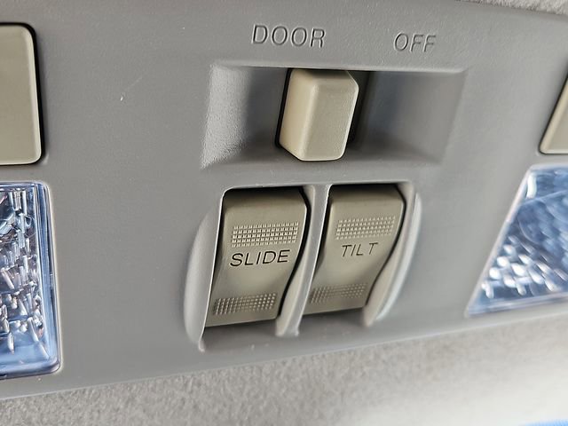 Used 2011 Ford Fiesta SES w/ 301A Rapid Spec Order Code image 19