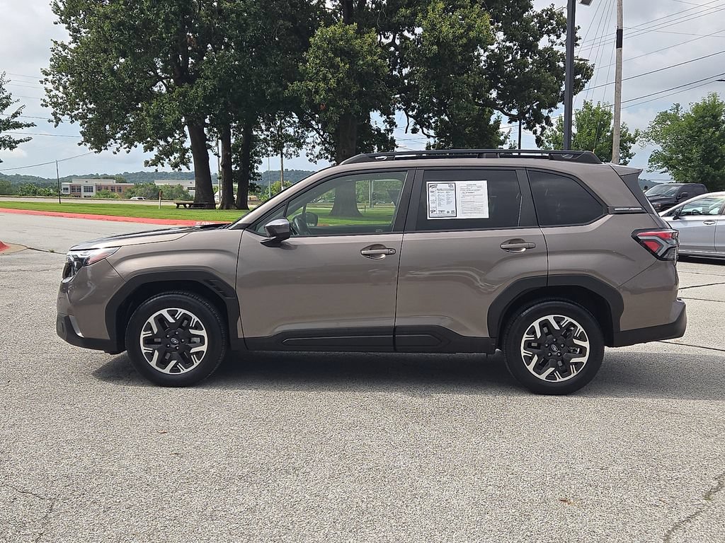 Certified 2025 Subaru Forester Premium AWD/4WD image 4