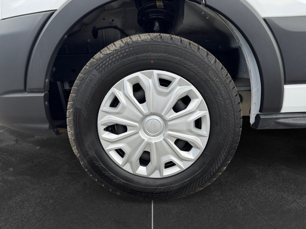 Used 2024 Ford E-Transit Low Roof RWD image 27