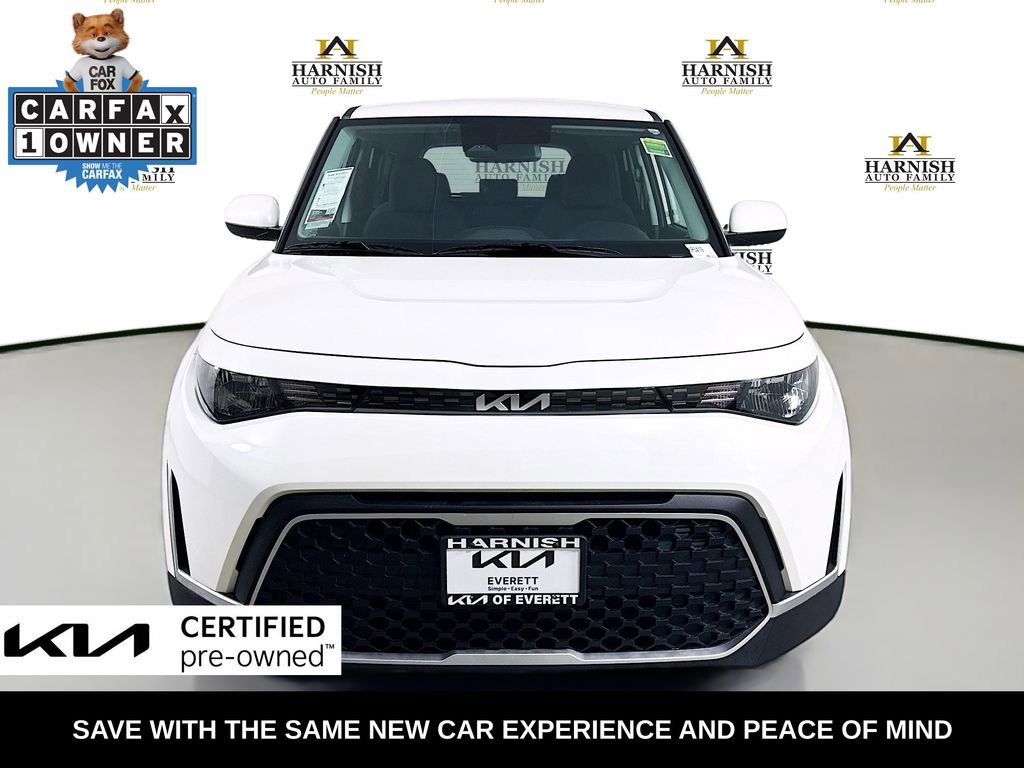 Certified 2025 Kia Soul LX w/ LX Technology Package FWD image 2