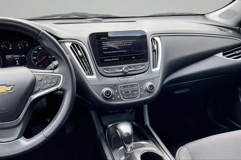Used 2022 Chevrolet Malibu LT w/ Midnight Edition FWD image 6