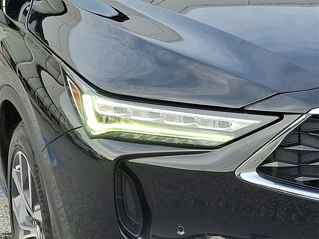 Used 2023 Acura MDX SH-AWD w/ Technology Package image 9