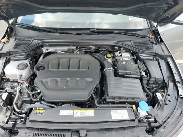 Used 2025 Volkswagen GTI SE FWD image 39