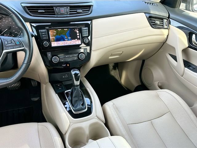 Used 2020 Nissan Rogue SL image 23