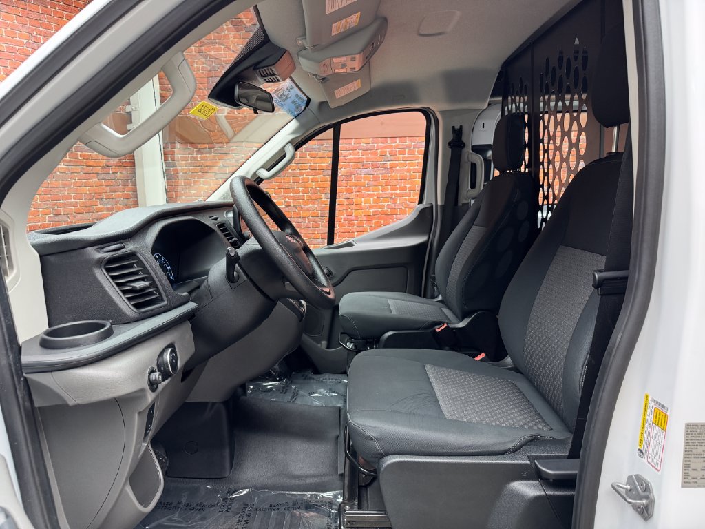 Certified 2025 Ford Transit 250 Low Roof w/ Exterior Upgrade Package RWD image 21