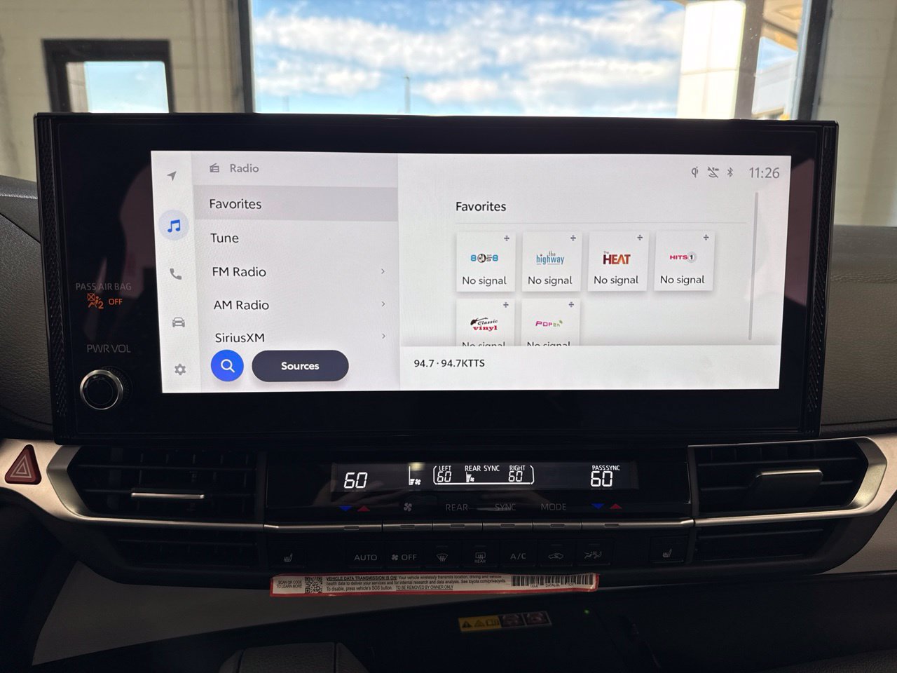 Certified 2026 Toyota Sienna XLE FWD image 27