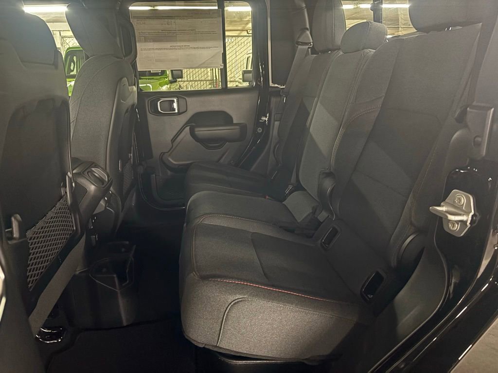 New 2025 Jeep Gladiator Rubicon w/ Safety Group image 13