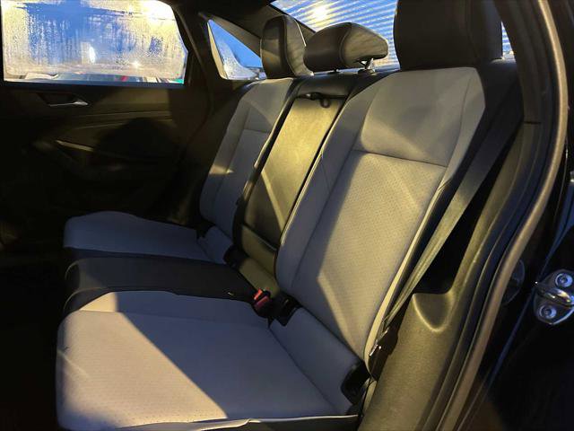 Used 2019 Volkswagen Jetta R-Line w/ R-Line Cold Weather Package image 17