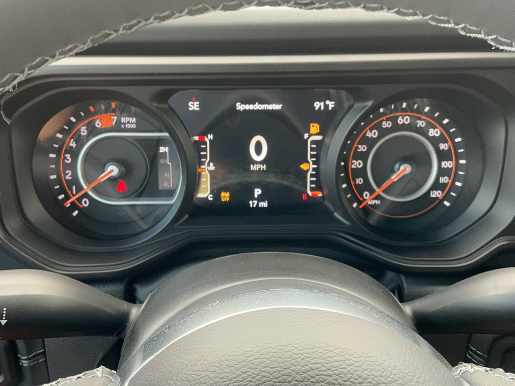 New 2026 Jeep Wrangler Unlimited Sahara w/ Safety Group AWD/4WD image 24