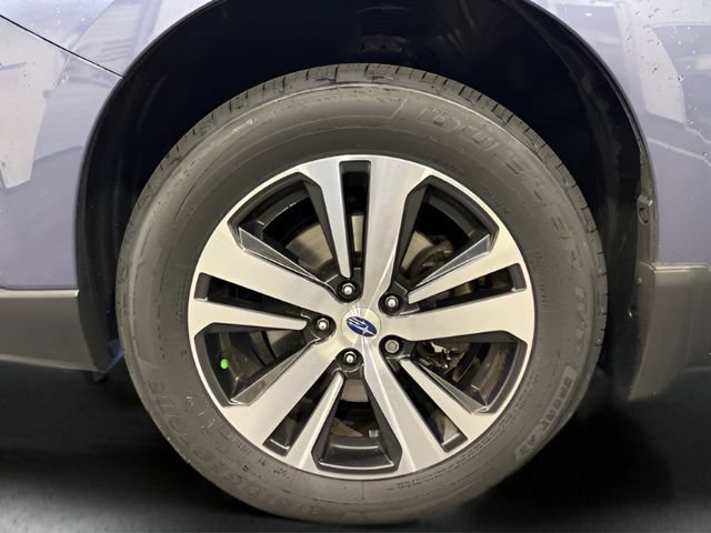 Used 2018 Subaru Outback 2.5i Limited w/ Popular Package #2 AWD/4WD image 8