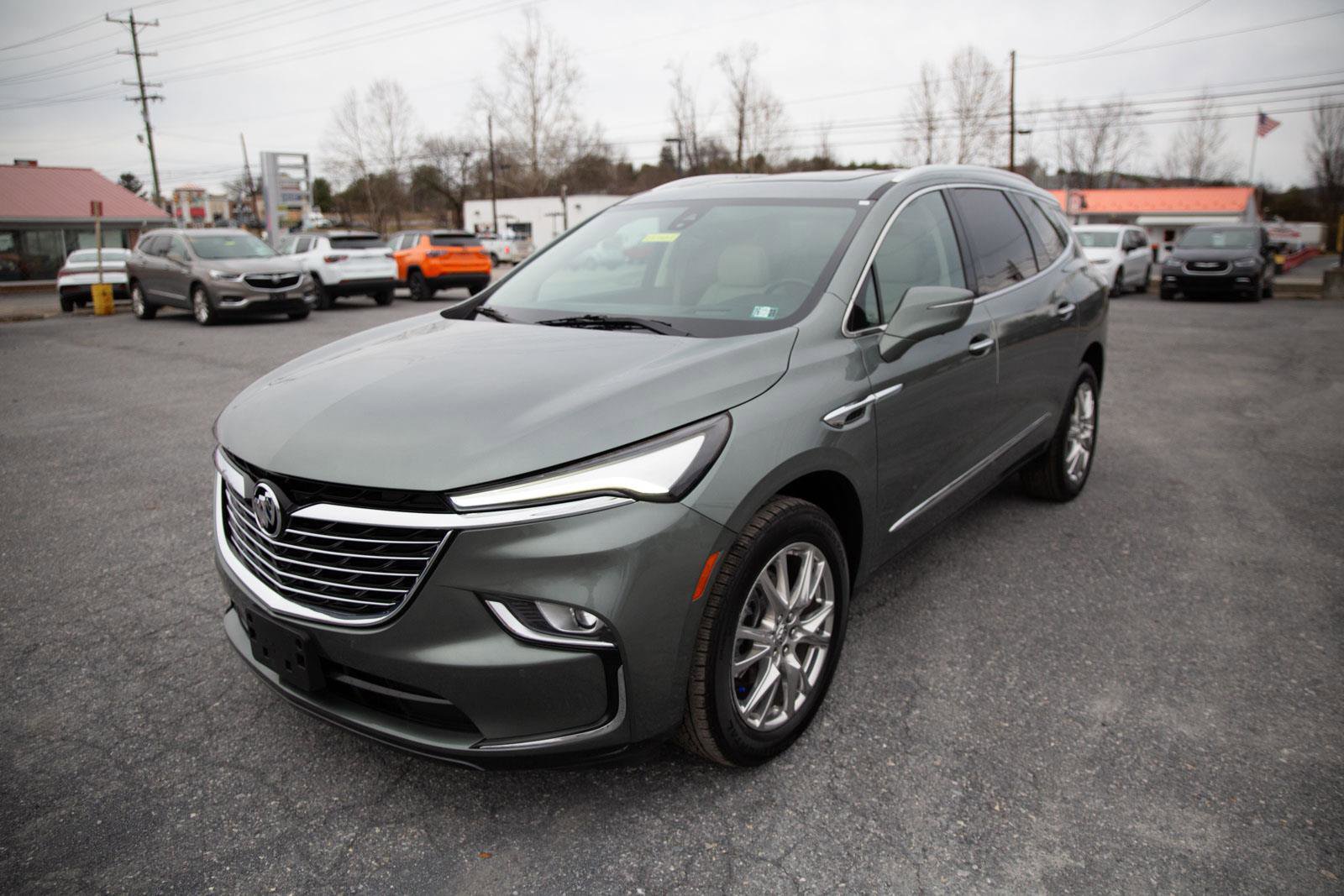 Certified 2023 Buick Enclave Premium w/ Experience Buick Package image 7