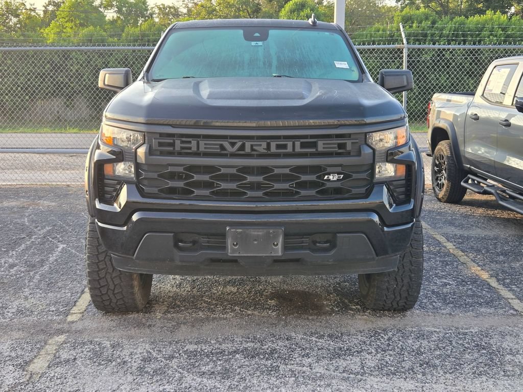 Used 2024 Chevrolet Silverado 1500 Custom w/ Turbomax Blackout Package AWD/4WD image 2