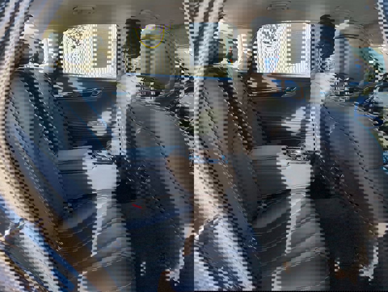 Used 2023 Genesis G80 2.5T image 15