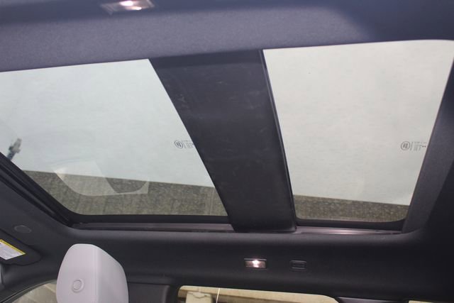 New 2026 Land Rover Range Rover Evoque S image 23