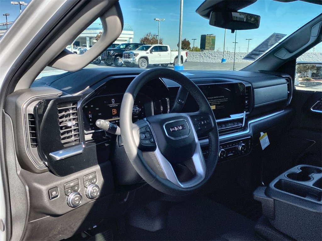 New 2026 GMC Sierra 1500 Elevation image 18