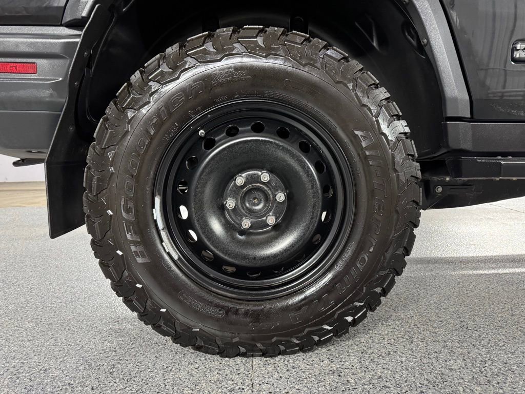 Used 2024 INEOS Grenadier image 11