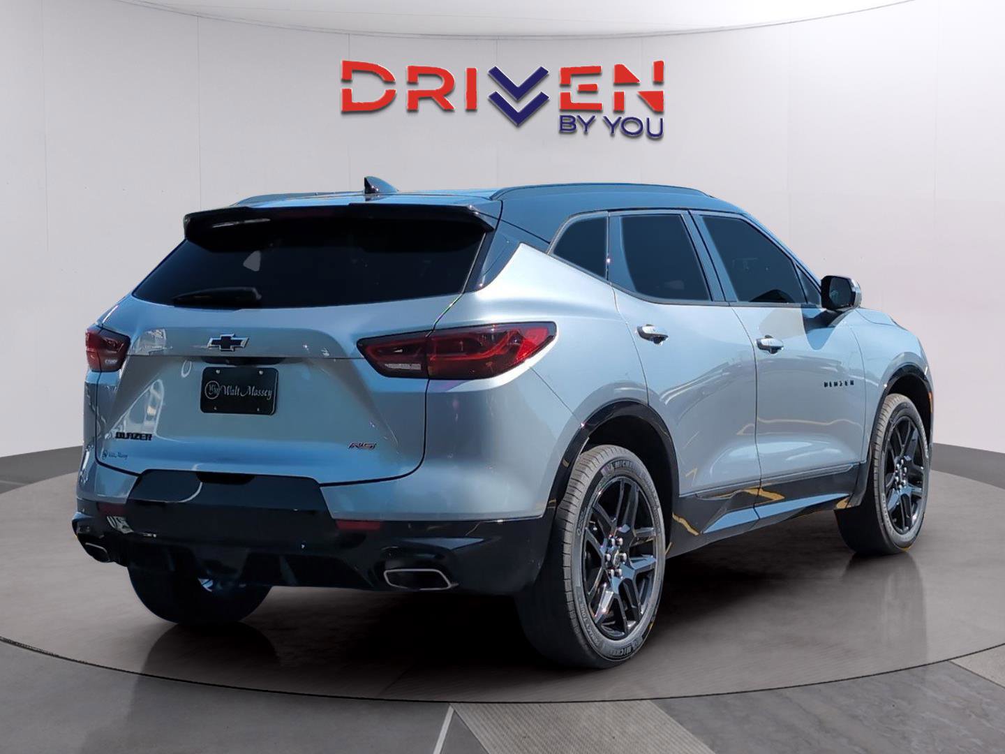 Used 2024 Chevrolet Blazer RS w/ Driver Confidence II Package FWD image 5