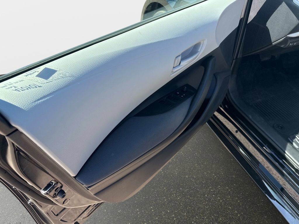 Used 2026 Toyota Corolla LE image 17