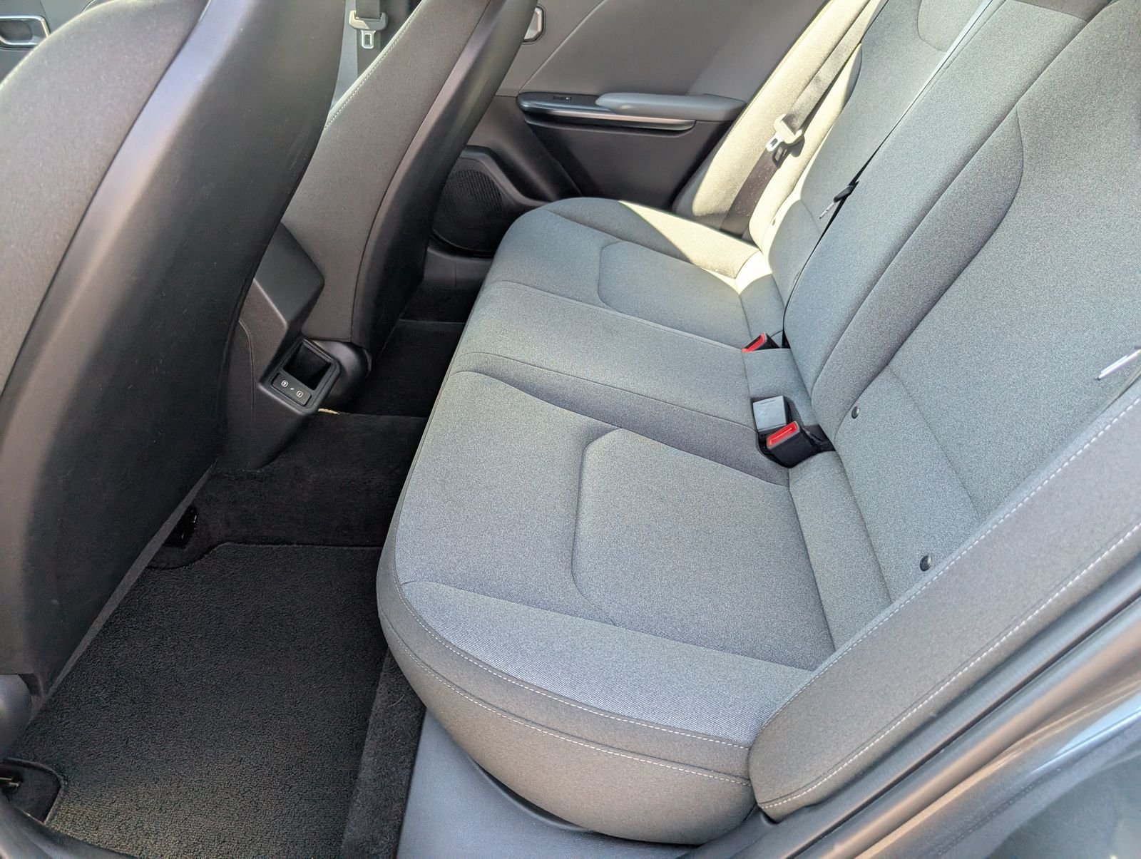 Used 2025 Kia K4 FWD image 26