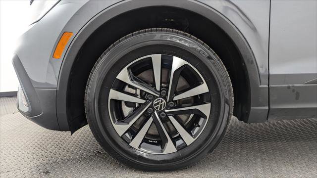 Used 2024 Volkswagen Tiguan S image 30