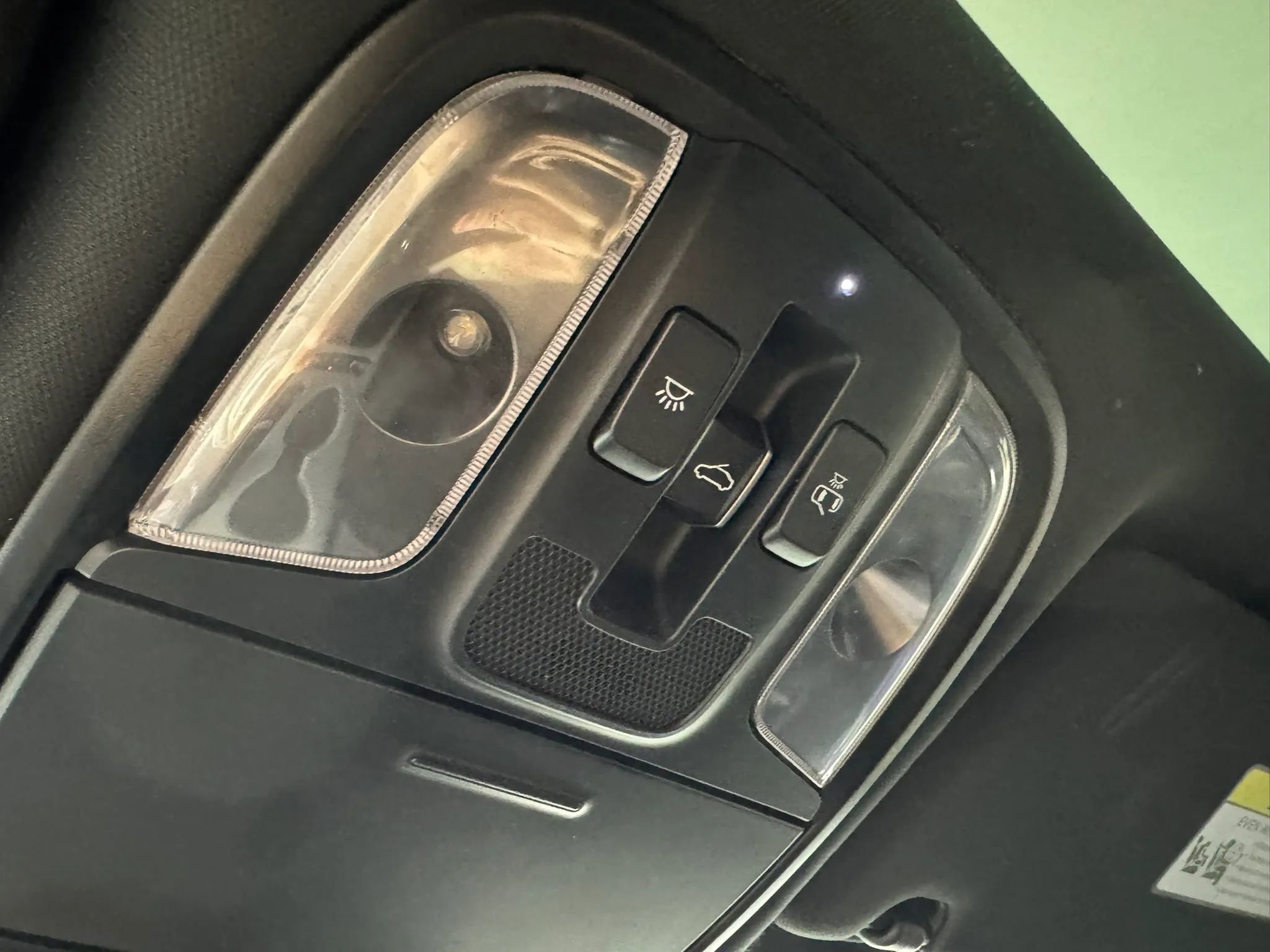 Used 2018 Kia Stinger GT2 AWD/4WD image 24