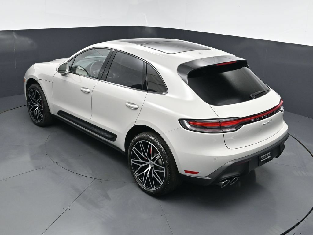 New 2026 Porsche Macan S AWD/4WD image 17