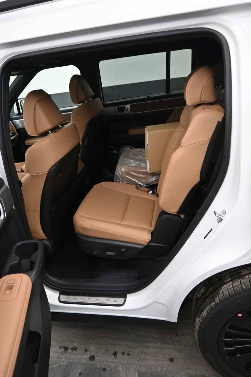 New 2026 Hyundai Santa Fe Calligraphy image 12