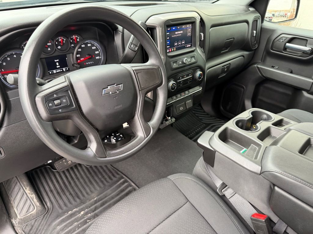 Used 2020 Chevrolet Silverado 1500 Custom Trail Boss w/ Custom Convenience Package image 9