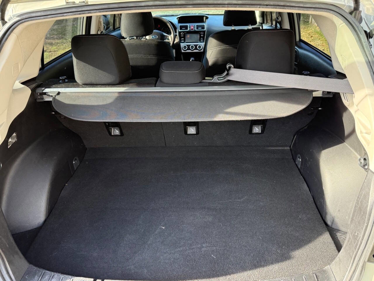 Used 2015 Subaru Crosstrek 2.0i Premium w/ Moonroof Package AWD/4WD image 17