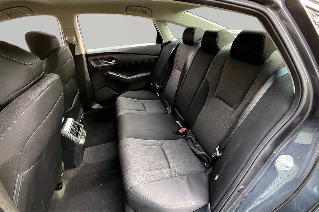 Used 2025 Honda Accord LX image 18