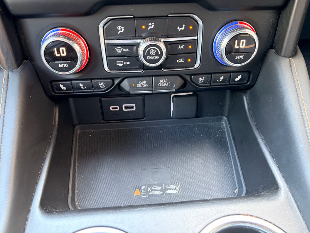 Used 2023 GMC Yukon AT4 w/ LPO, Floor Liner Package AWD/4WD image 19
