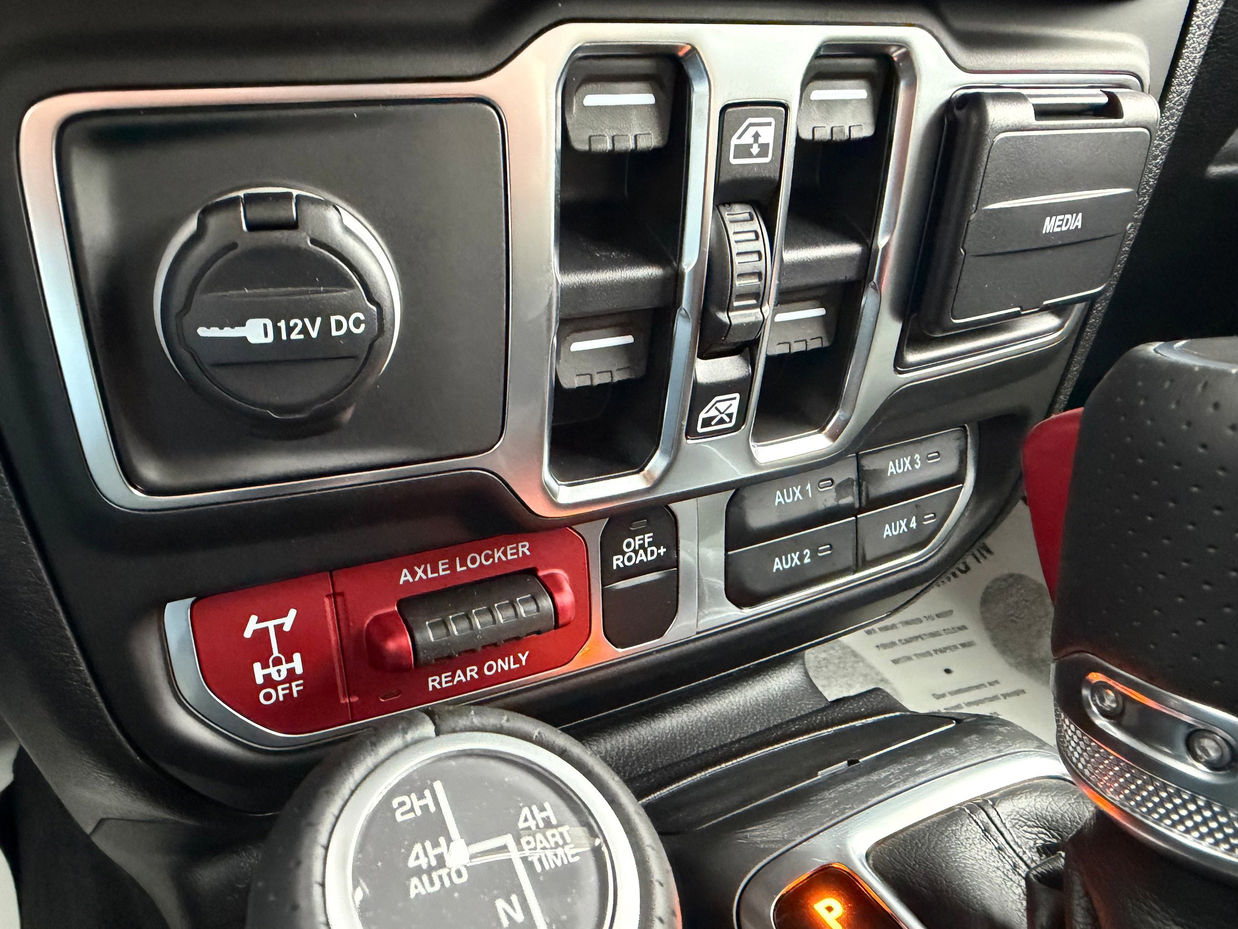 New 2026 Jeep Gladiator Mojave AWD/4WD image 19